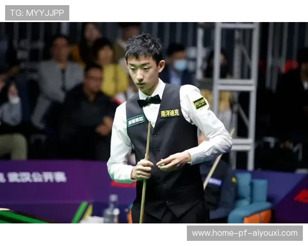 中国斯诺克选手吴宜泽表现抢眼，成功逆转特鲁姆普进入8强。，大陆斯诺克选手