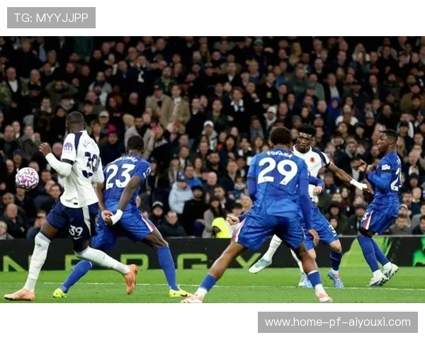 切尔西锋线组合默契度飙升